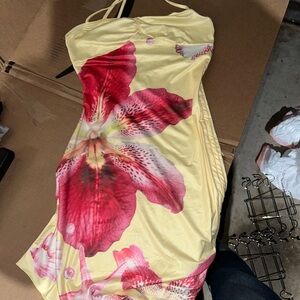 SHEIN Strapless Yellow Dress with Red Floral Design